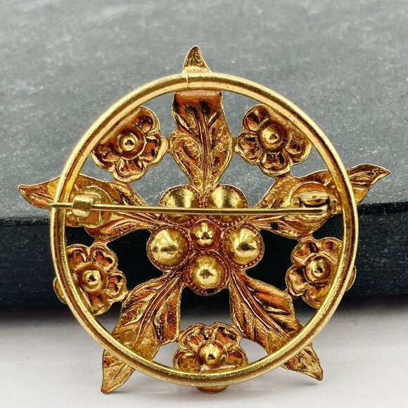 VINTAGE Gold tone metal, enamel, and rhinestone flower brooch ~ 1930s 1940s pin - Picture 5 of 10